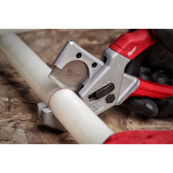 MILWAUKEE 4932479407 řezák na plasty