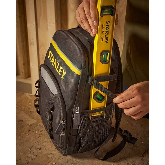 STANLEY STST1-72335 batoh na nářadí 36*48*18cm, 20l, vyztužená přihrádka pro notebook