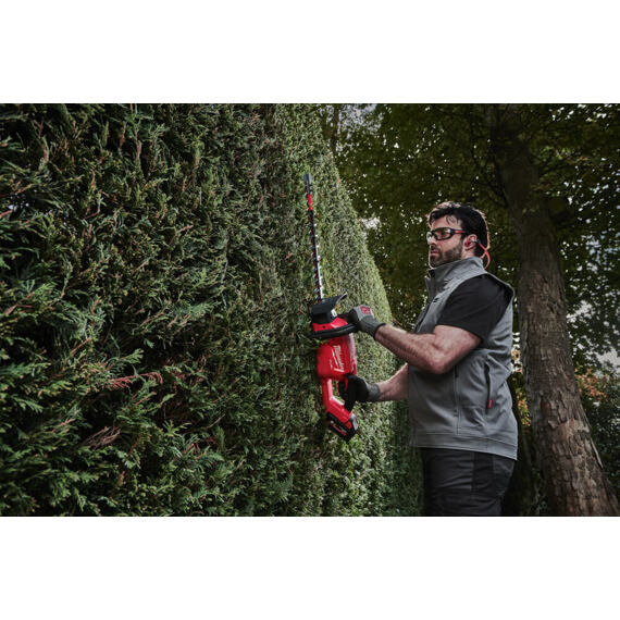 MILWAUKEE M18 FHET45-0 aku plotostřih 18V, lišta 45cm, střih 19mm, bez baterie