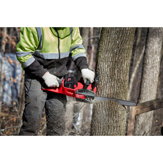 MILWAUKEE M18 FCHS35-0 aku řetězová pila 18V, lišta 35cm, bez baterie