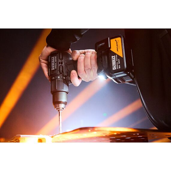 DeWalt DCK3222MP2T aku set DCD86M+DCF86M+DCF99M, 18V/2*5Ah, TSTAK, edice McLaren
