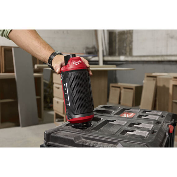 MILWAUKEE M12 SPEJSG2-0 aku reproduktor 12V, Bluetooth 5.3 dosah až 60m, bez baterie