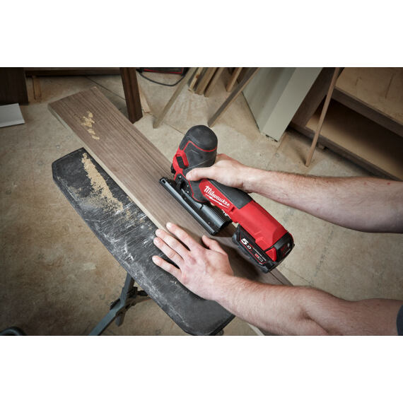 MILWAUKEE M18 FBJS-0X aku přímočará pila 18V bez baterie, 800-3500 kmitů/min, řez 100mm, HD BOX