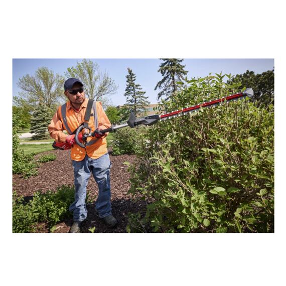 MILWAUKEE M18 FHETSP-0 aku nůžky na živý plot 18V, délka 180cm, lišta 49cm, bez baterie