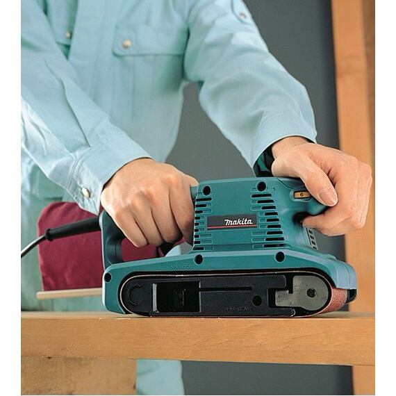 MAKITA 9910 pásová brúska 76*457mm, 650W
