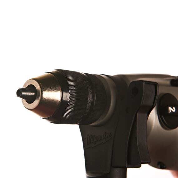 MILWAUKEE PD2E24R příklepová vrtačka 1020W, 0-1000/3200 ot./min