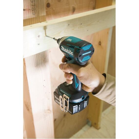 MAKITA DTD154Z aku rázový utahovák 18V, 1/4", 175Nm, 3 rychlosti + TEX, 18V bez baterie