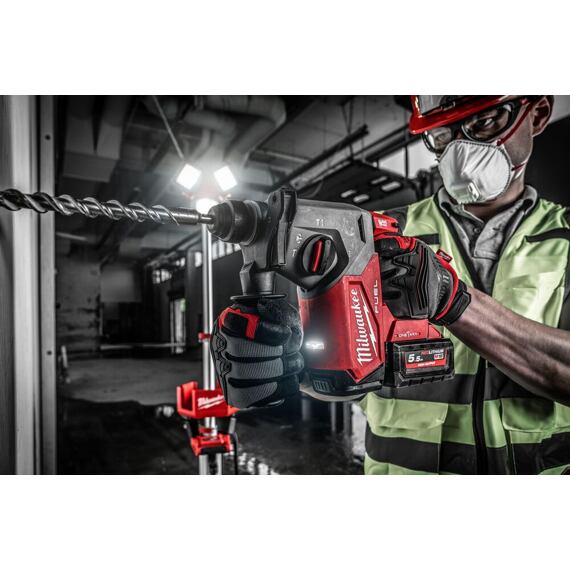 MILWAUKEE M18 ONEFH-0X aku kombinované kladivo 18V, SDS+, 2,5J, KUFRÍK, bez batérie