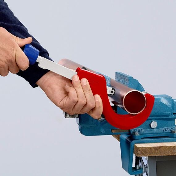 KNIPEX Tubix XL řezák velkých trubek pr.6-76mm, síla stěny až 2mm, pružinový mechanismus QuickLock