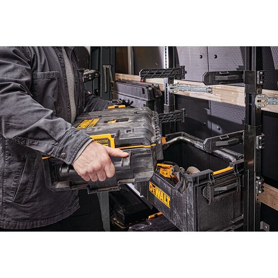 DeWalt DWST83293-1 kufrík box DS166, objem 39l, 554*336*165mm, ToughSystem, IP65