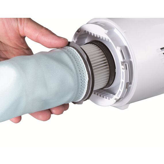 MAKITA CL117FDX8 aku vysavač 12V/2Ah - Účinný filtr s textilním návlekem.