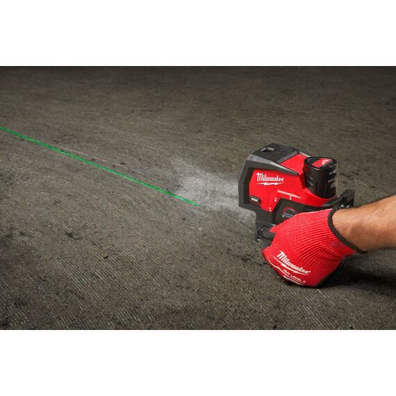 MILWAUKEE M12 CLLP-0C křížový liniový laser 12V, ZELENÝ, dosah 38m (s detektorem 50m), bez baterie