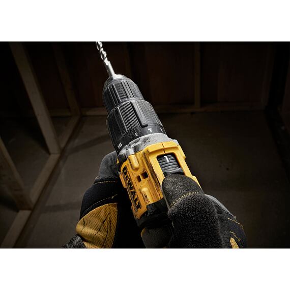 DeWalt DCD100YP2T aku příklepová vrtačka 18V/2*5Ah, 68Nm, 0-450/1650 ot./min., kufr
