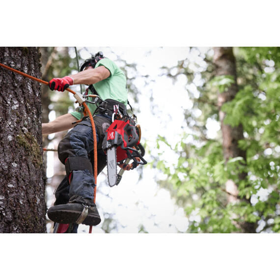 MILWAUKEE M18 FTHCHS35-802 aku řetězová pila s horní rukojetí, 18V/2*8Ah, lišta 35cm