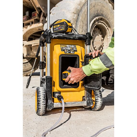 DeWALT DCMPW1600N aku tlaková myčka 2*18V, 110bar, bez baterie