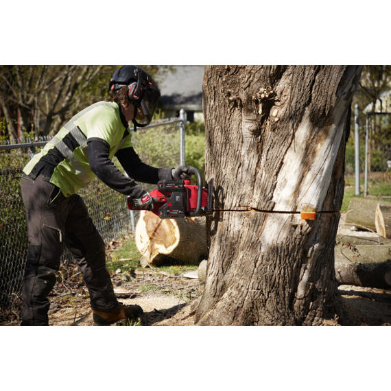 MILWAUKEE M18 F2CHS50-0 aku řetězová pila 2*18V, lišta 50cm, výkon cca 5,8HP, bez baterie