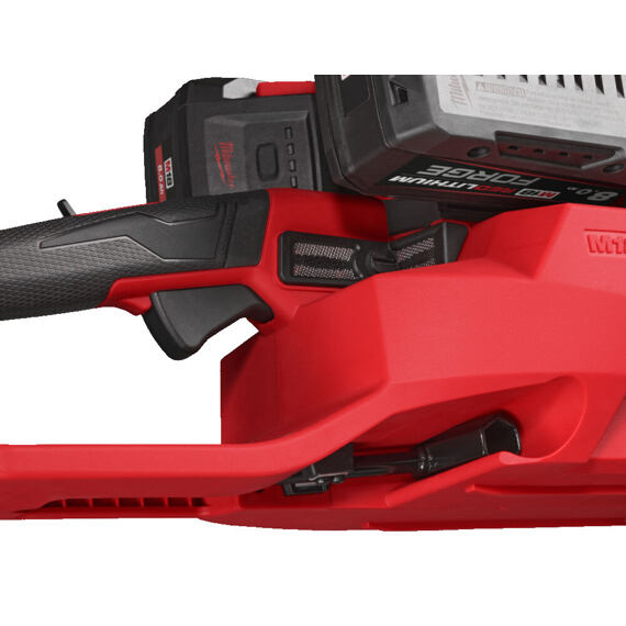 MILWAUKEE M18 F2CHS50-0 aku řetězová pila 2*18V, lišta 50cm, výkon cca 5,8HP, bez baterie