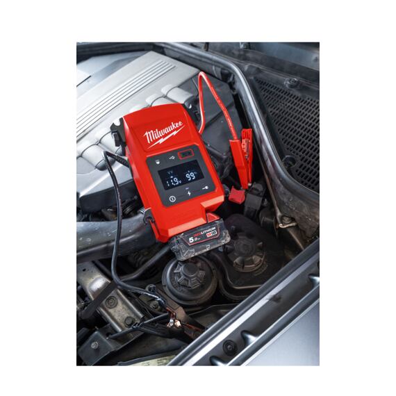 MILWAUKEE M18 JS2000-0 aku startovací zdroj 18V, až 2000A špičkový proud, bez baterie