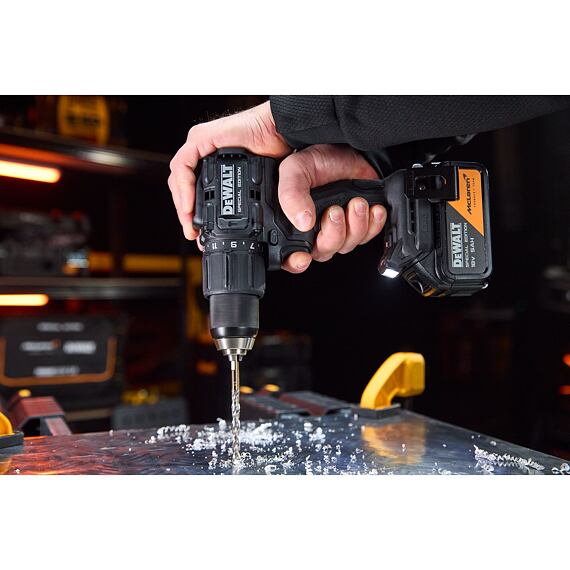 DeWalt DCK3222MP2T aku set DCD86M+DCF86M+DCF99M, 18V/2*5Ah, TSTAK, edice McLaren