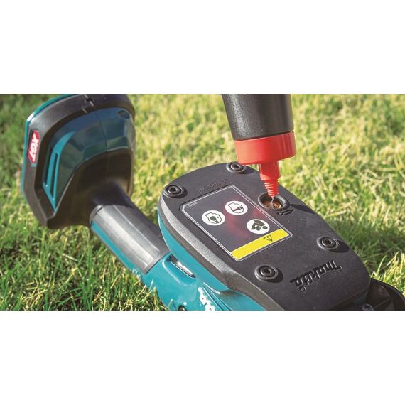 MAKITA UH023GZ aku plotostřih XGT 40V, lišta 20cm, střih 8mm, bez baterie