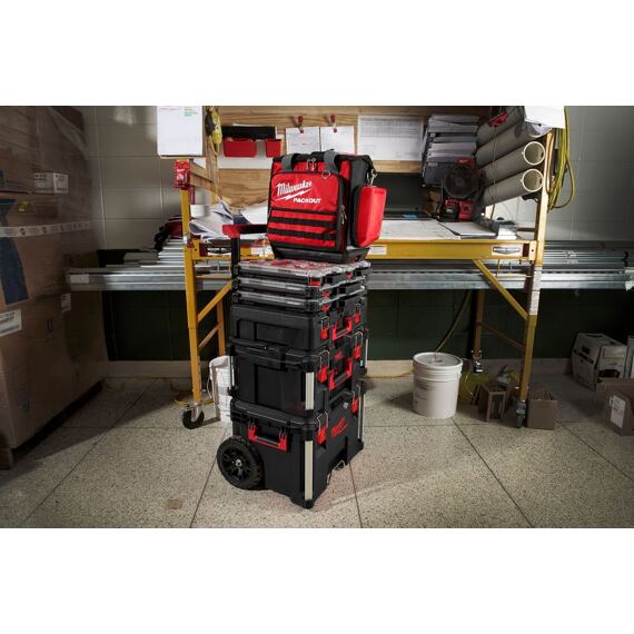 MILWAUKEE 4932471130 brašna Packout Tech Bag, priestor pre tablet, 58 vreciek