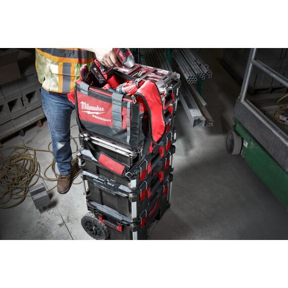 MILWAUKEE 4932471066 pracovní taška PACKOUT 38cm