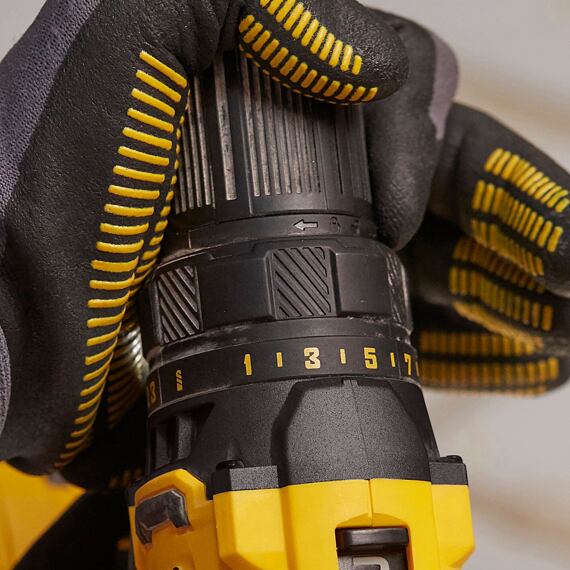 STANLEY SFMCK471D2S sada aku strojů V20 (SFMCD700+SFMCG400), 2*2Ah, taška
