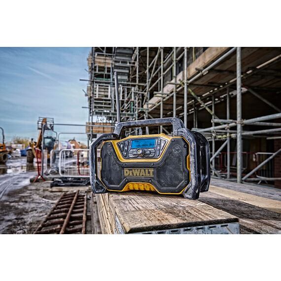 DeWalt DCR029 aku rádio DAB+ na batérie 12V-54V XR, možnosť napájania 230V, bez batérie