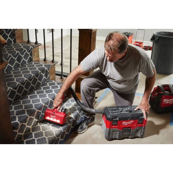 MILWAUKEE M12 AUN-0 podlahová hubica s pohonom, 12V, šírka 152mm, vhodná pre všetky aku vysávače