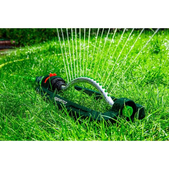 VERTO zavlažovač oscilační 16 trysek, rozsah až 378m2 15G771