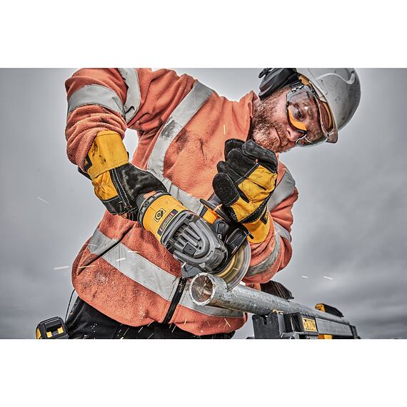 DeWalt DCG418X2 aku úhlová bruska 125mm, 54V/2*9Ah, FLEXVOLT, kufr TSTAK