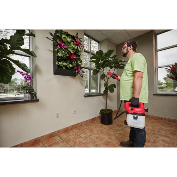 MILWAUKEE M12 BHCS3L-0 aku postrekovač 12V, tlak 5,5bar, 3 stupne nastavenia tlaku
