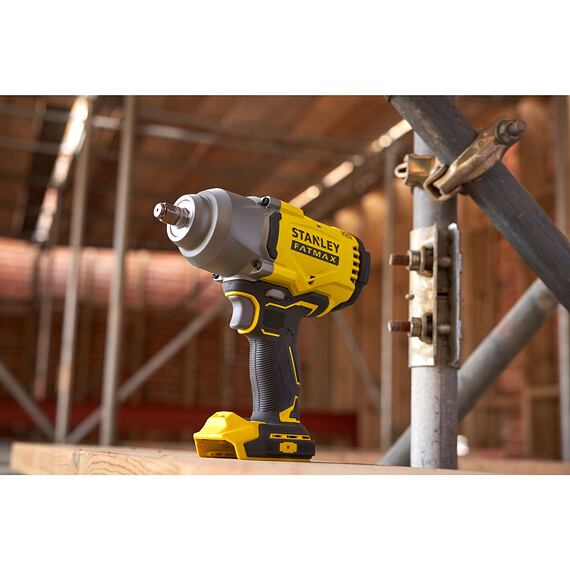 STANLEY SFMCF940B aku rázový utahovák FATMAX V20, 18V, 1/2", 949Nm, bez baterie