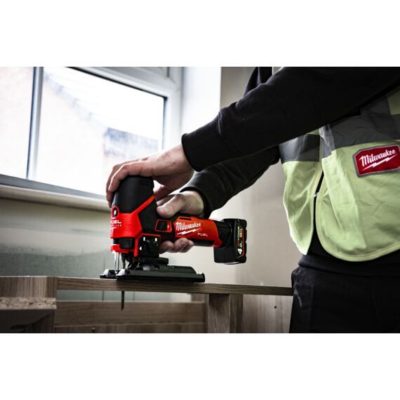 MILWAUKEE M12 FJS-0 aku přímočará pila 12V, FIXTEC, bez baterie