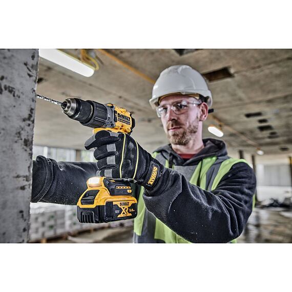 DeWalt DCD805P2T aku bezuhlíková příklepová vrtačka 18V/2*5Ah 90Nm, kufr TSTAK