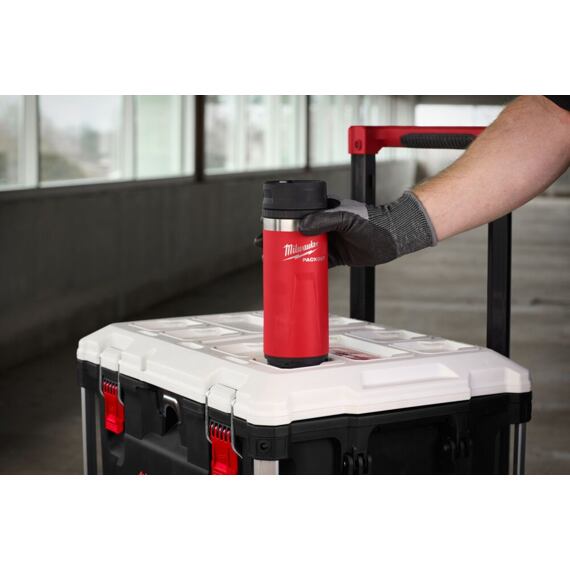 MILWAUKEE 4932493473 termohrnček PACKOUT 532ml s viečkom, červený
