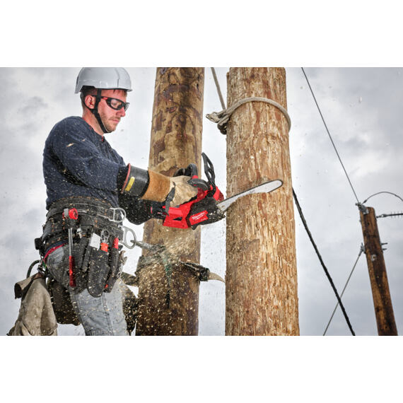 MILWAUKEE M18 FTHCHS35-802 aku řetězová pila s horní rukojetí, 18V/2*8Ah, lišta 35cm