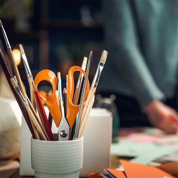 FISKARS 1001539 nůžky univerzální 21cm