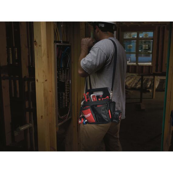 MILWAUKEE 4932500308 elektrikářská brašna na opasek, vyrobena z balistického nylonu, dvojité prošití