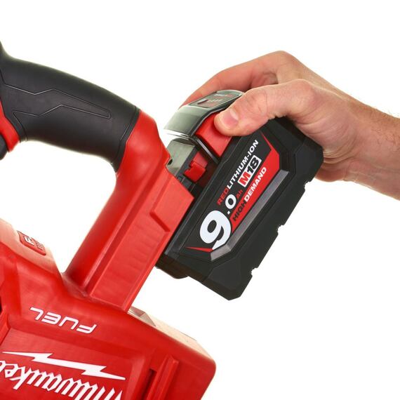 MILWAUKEE M18 CHM-0C aku kombinované kladivo SDS MAX, 18V bez baterie, 6,1J,  kufr