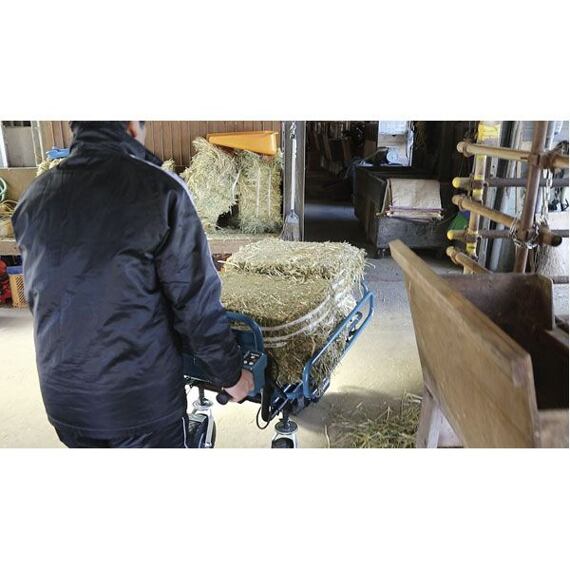 MAKITA DCU180Z aku přepravní kolečko, 18V bez baterie, max.130kg, 0-1,5/3,5km/hod, bez korby a koše