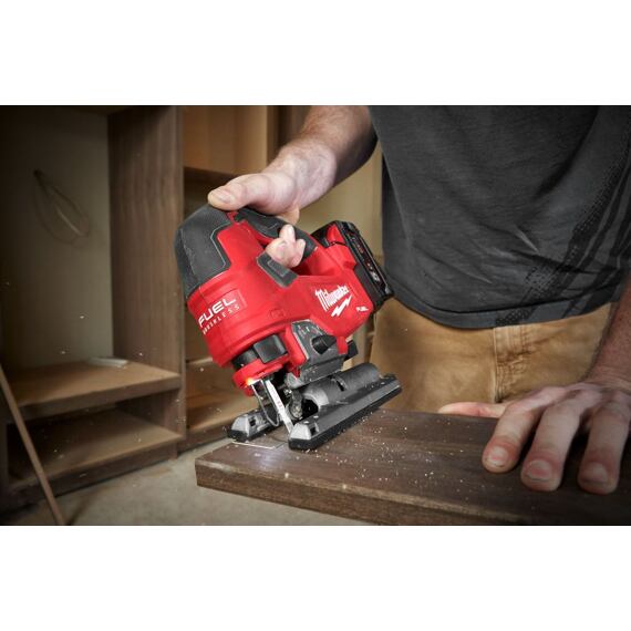 MILWAUKEE M18 FJS-0X aku přímočará pila 18V bez baterie, 0-3500 kmitů/min, řez 135mm