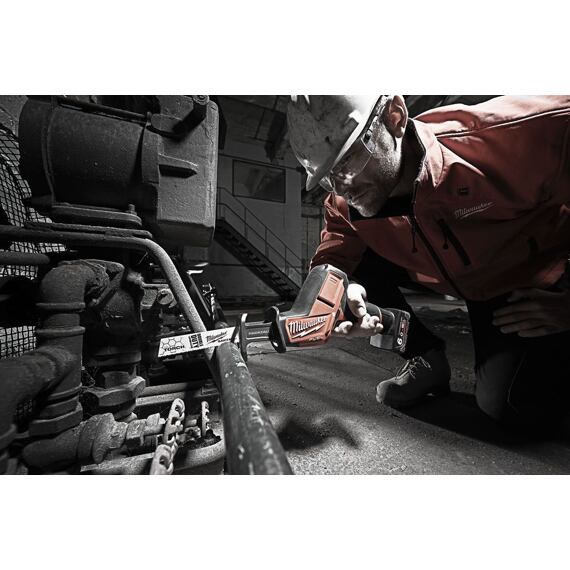 MILWAUKEE M12 CHZ-0 aku píla chvostovka 12V bez batérie, 0-3000/min.
