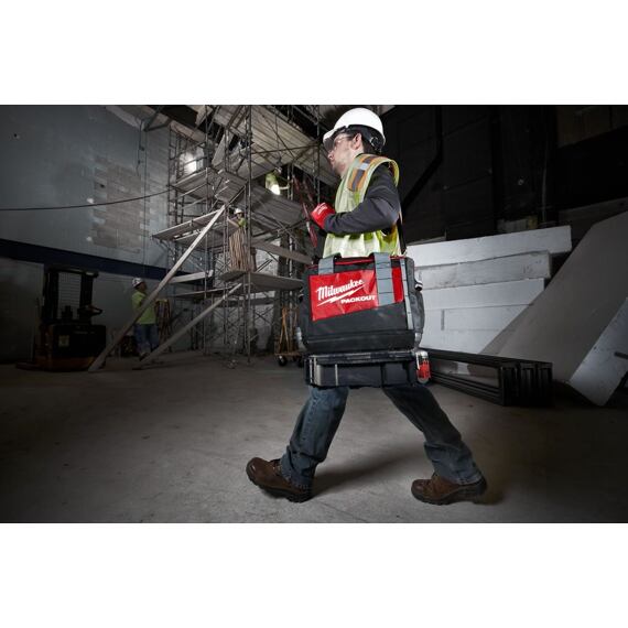 MILWAUKEE 4932471066 pracovní taška PACKOUT 38cm