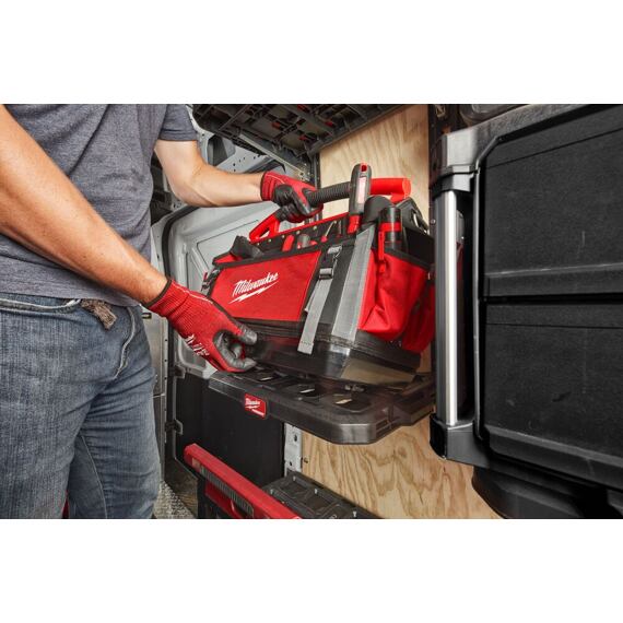 MILWAUKEE 4932472127 regálový systém PACKOUT, E-Track + 2 police, polica nosnosť 22kg