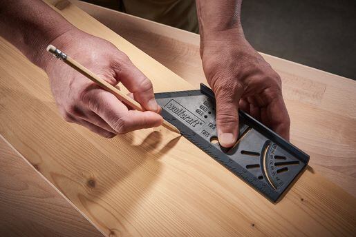 WOLFCRAFT úhelník 3D příložný s otvory a úhloměrem pro tesaře a truhláře 5208000