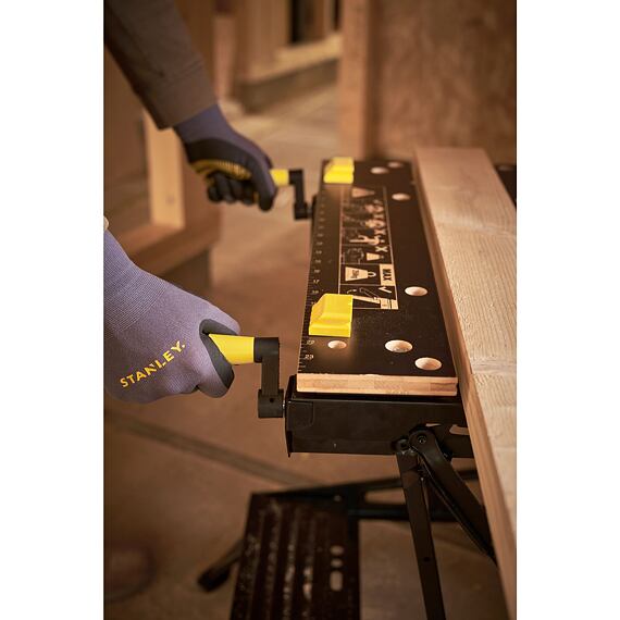 STANLEY STST83400-1 pracovný skladací stôl FATMAX Workbech MPP, nosnosť 250kg