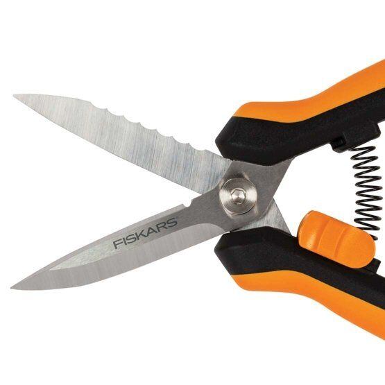 FISKARS 1063328 nožnice multifunkčné SOLID SP320, strihanie drôtu, pletiva, tkaniny, vriec