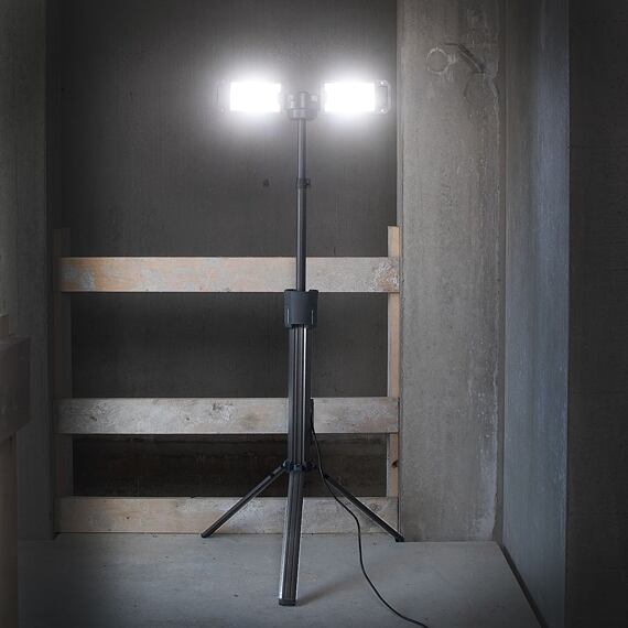 SCANGRIP TOWER 5 CONNECT reflektory LED 2ks na stativu do 2m, 5000lm, systém CONNECT pro adaptéry