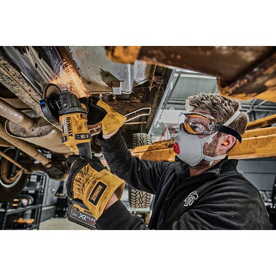DeWalt DCG418X2 aku úhlová bruska 125mm, 54V/2*9Ah, FLEXVOLT, kufr TSTAK